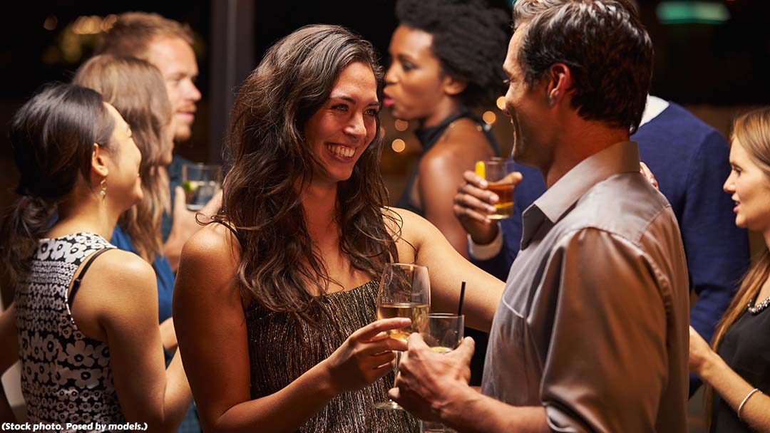 How to Recognize Swingers in Bars and Nightclubs